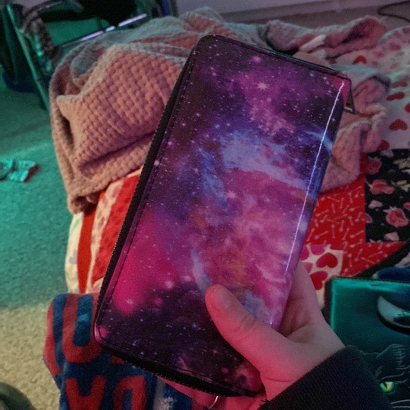 Wallet lot ( 3 wallets) - Picture 3 of 4